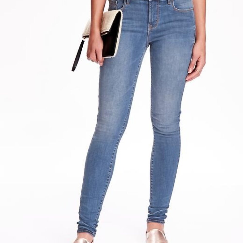 Old Navy Rockstar Jeans Skinny Mid-Rise Denim Color Jolene | Size 10 - Picture 2 of 9